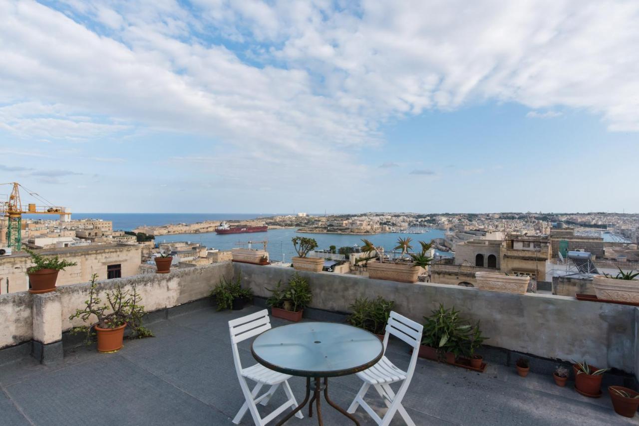 Merkanti Apartments Valletta Bagian luar foto